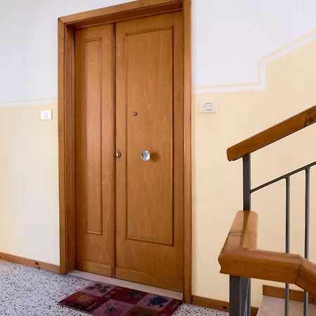 S034 - Sirolo, Quadrilocale In Centro Arredato Con Gusto *