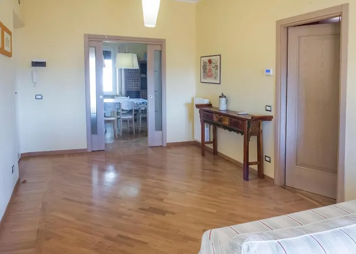 S034 - Sirolo, Quadrilocale In Centro Arredato Con Gusto Апартаменты Сироло