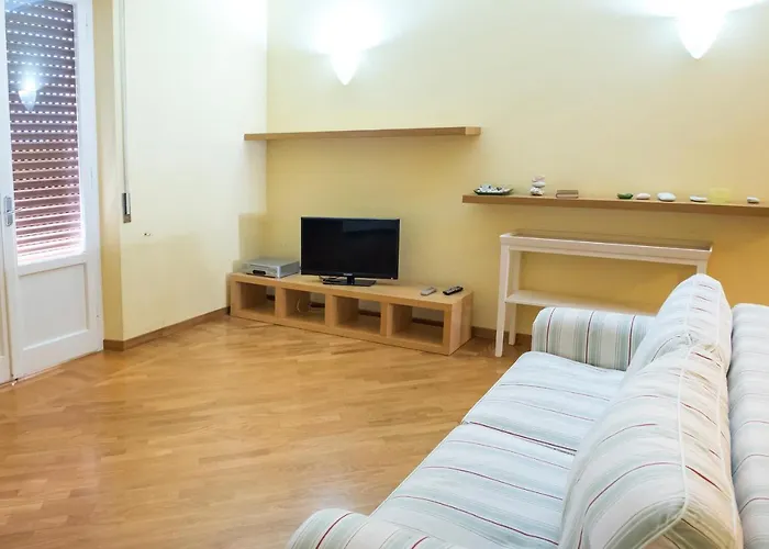 S034 - Sirolo, Quadrilocale In Centro Arredato Con Gusto