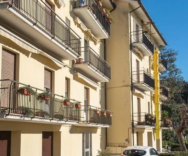 Διαμέρισμα S034 - Sirolo, Quadrilocale In Centro Arredato Con Gusto Sirolo