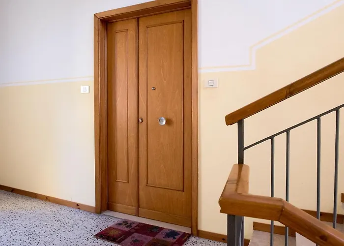 S034 - Sirolo, Quadrilocale In Centro Arredato Con Gusto *